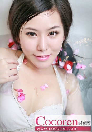 看我的丰胸秘籍 从飞机场到咪神的华丽蜕变